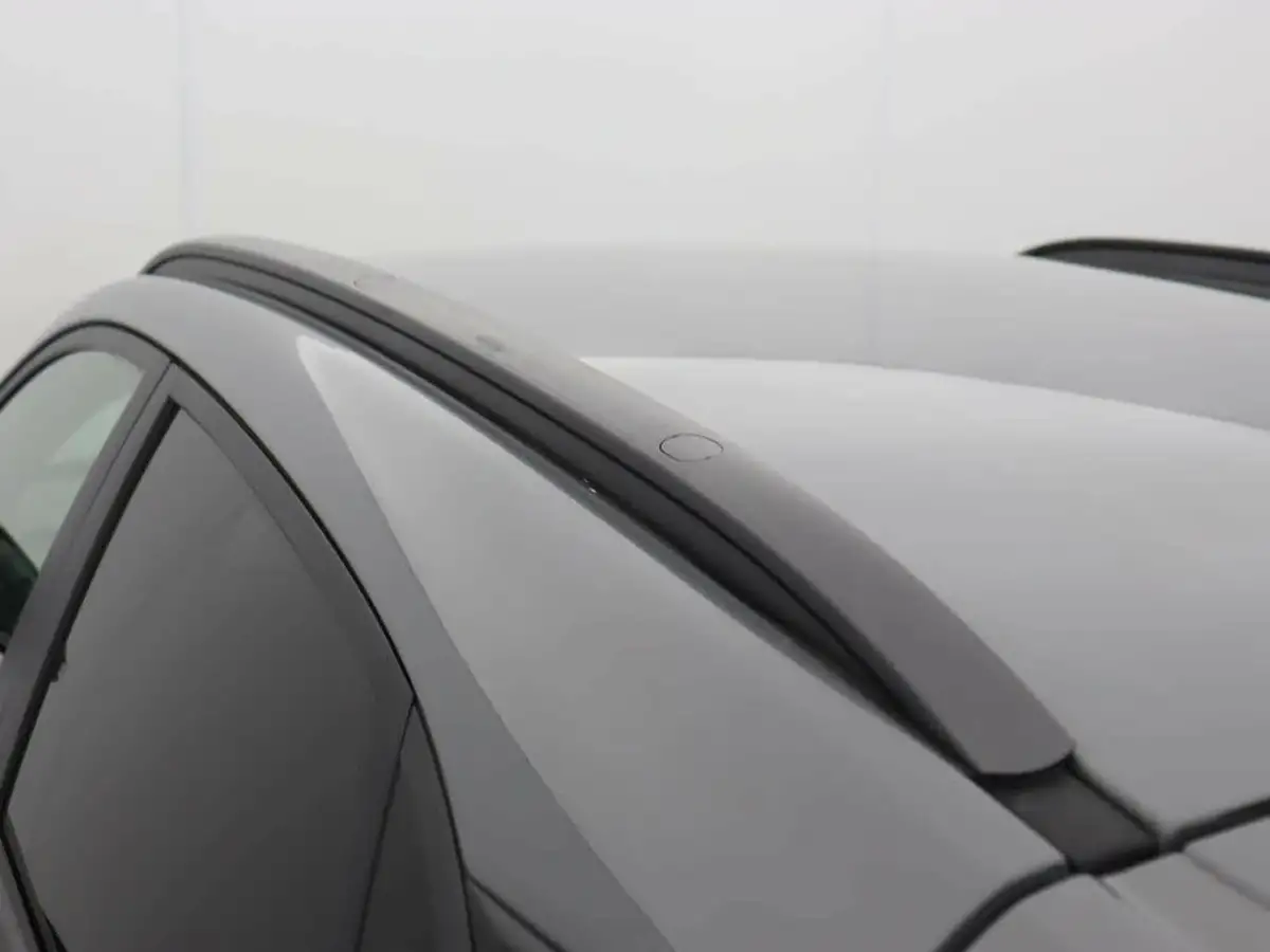 2019-hyundai-kona-10-t-gdi-premium-se-1-tone-roof-big-40