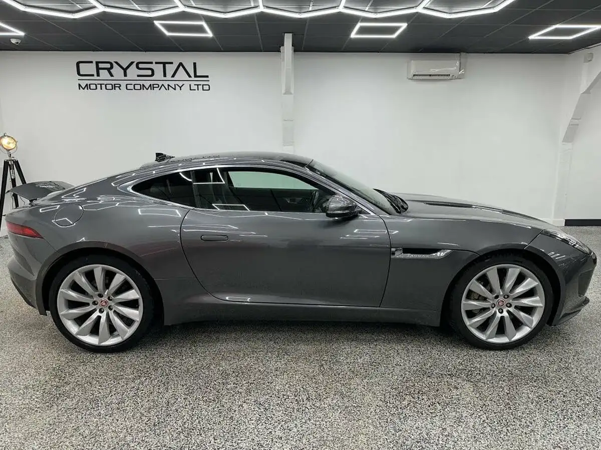 2015-jaguar-f-type-30-v6-coupe-quickshift-big-1