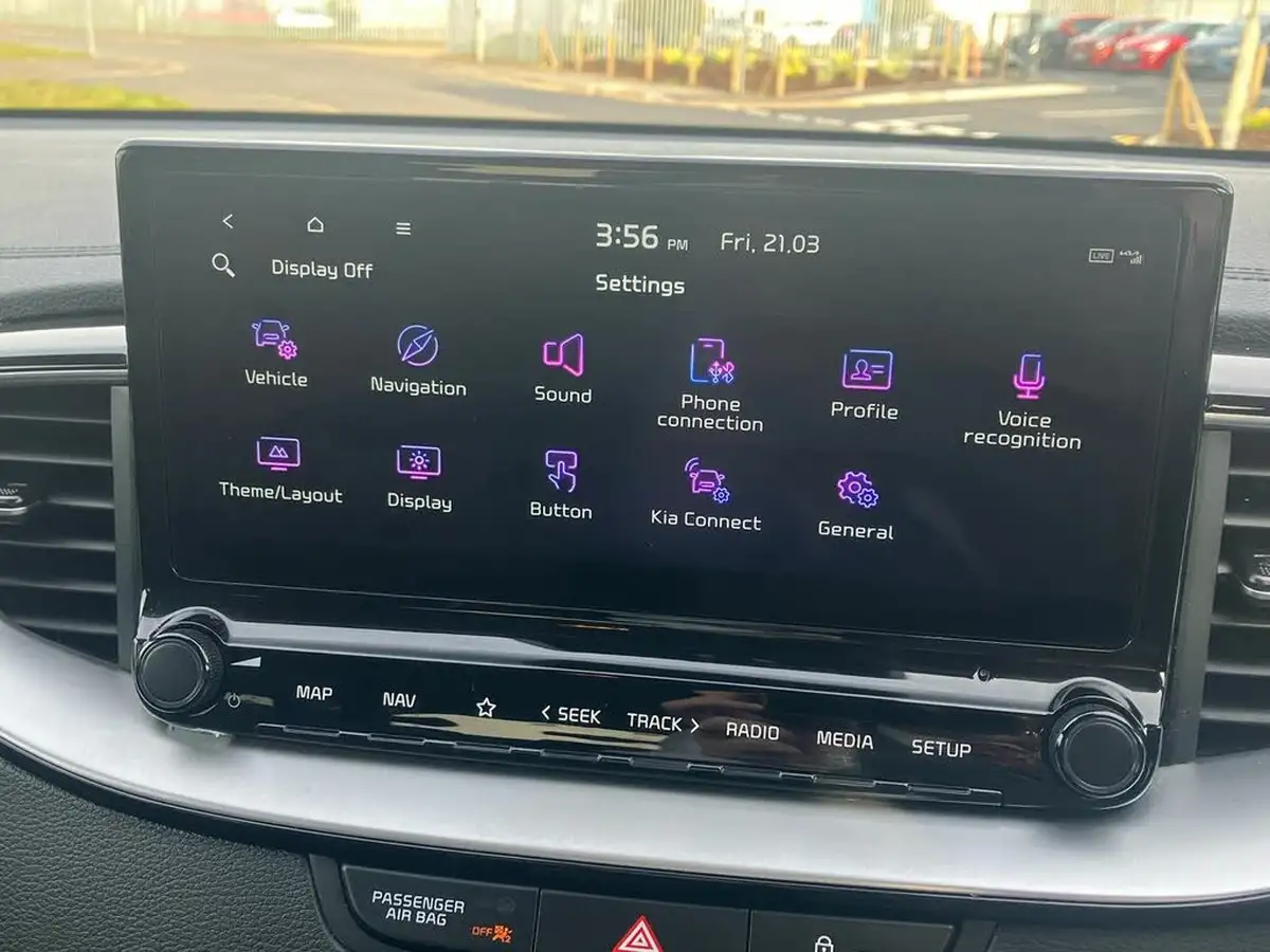 2022-kia-ceed-15-t-gdi-3-sportswagon-big-41