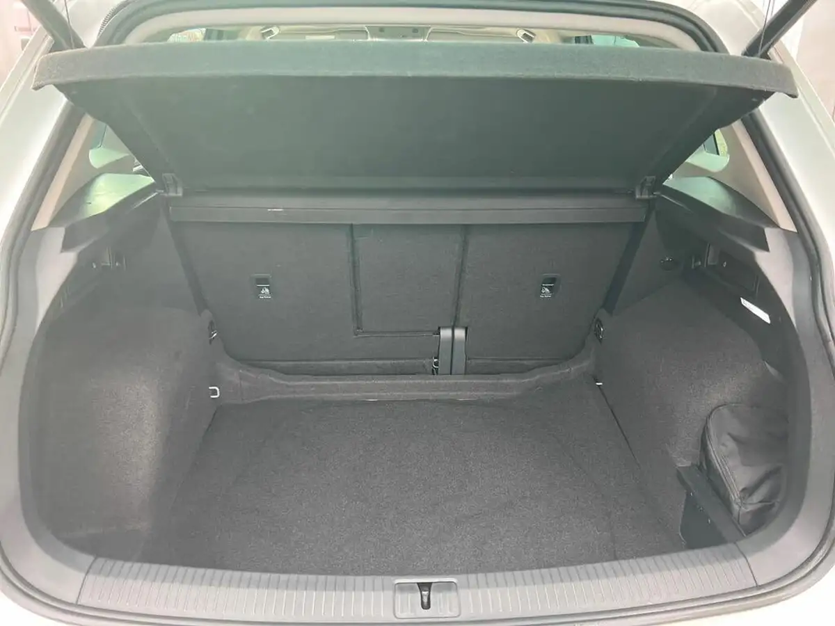 2022-volkswagen-tiguan-20-tsi-elegance-big-10