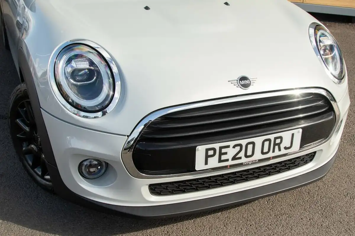 2020-mini-countryman-15-cooper-classic-auto-big-10