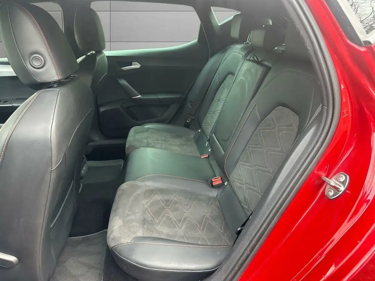 2021-seat-leon-15-etsi-fr-sport-hatchback-big-14