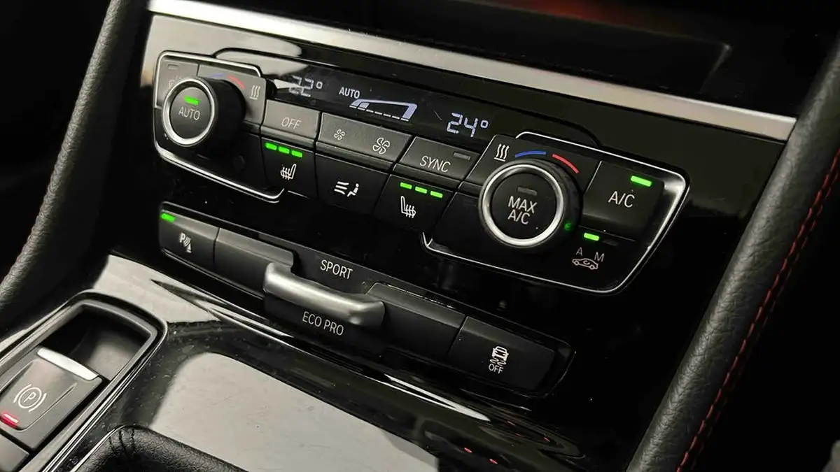 2015-bmw-2-series-15-218i-sport-gran-tourer-5d-big-20