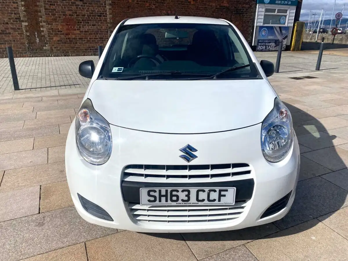 2013-suzuki-alto-10-sz-big-1