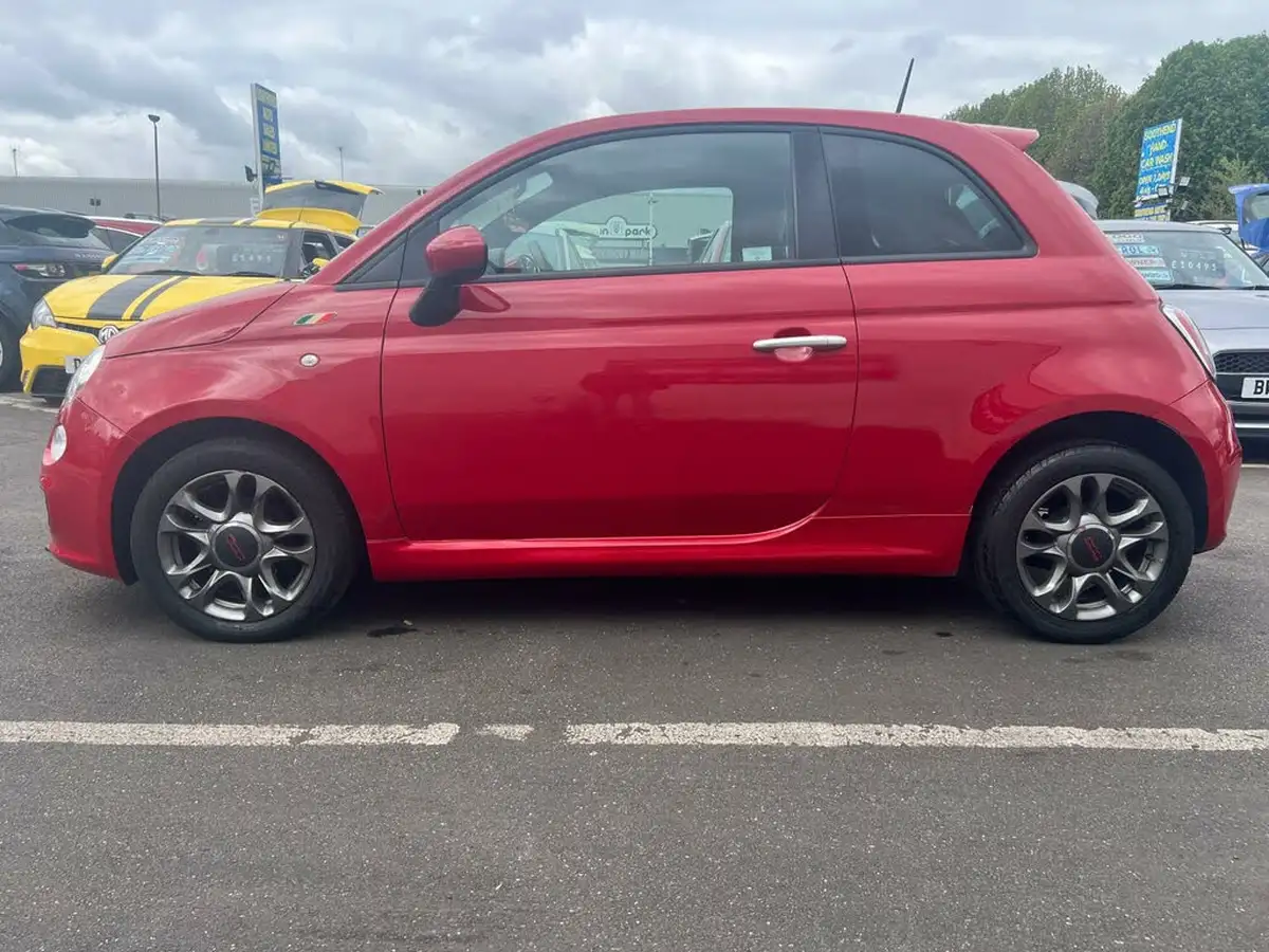 2013-fiat-500-12-s-big-7