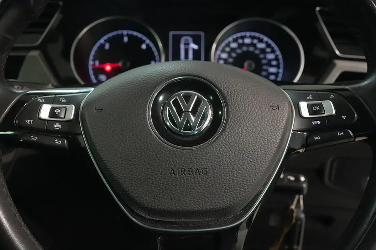 2018-volkswagen-touran-16tdi-se-family-big-36