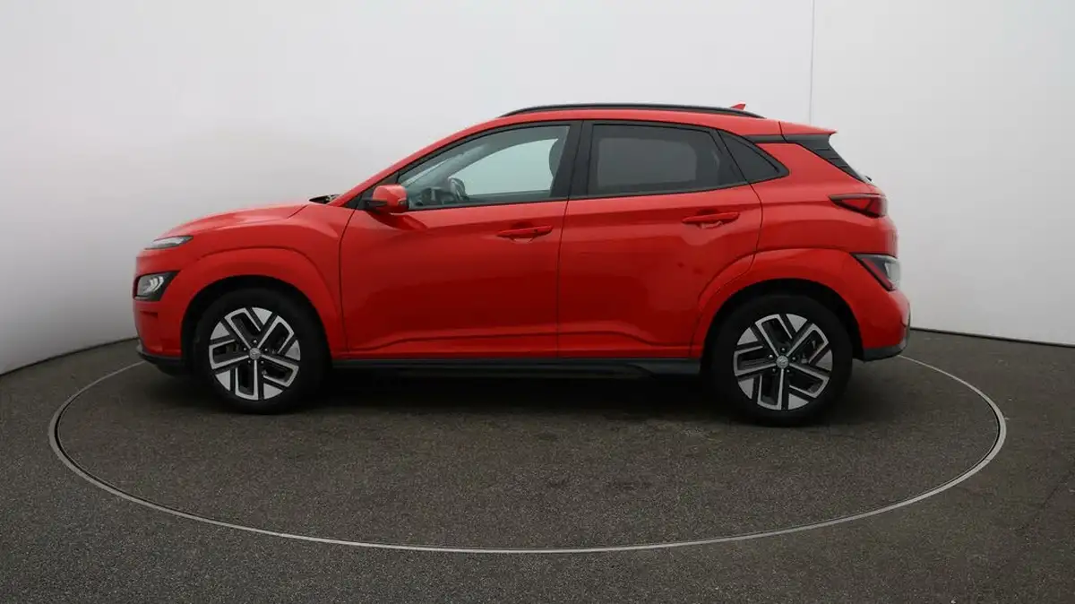 2022-hyundai-kona-e-ultimate-big-66