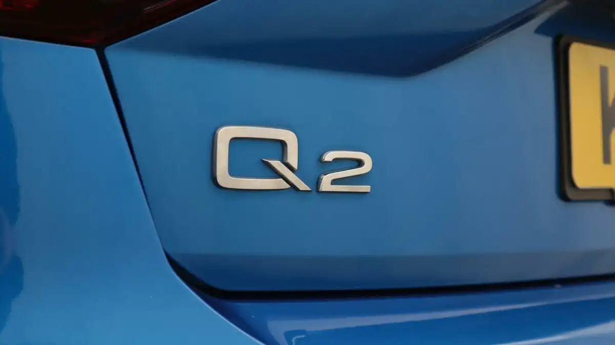 2020-audi-q2-16-30-tdi-sport-big-20