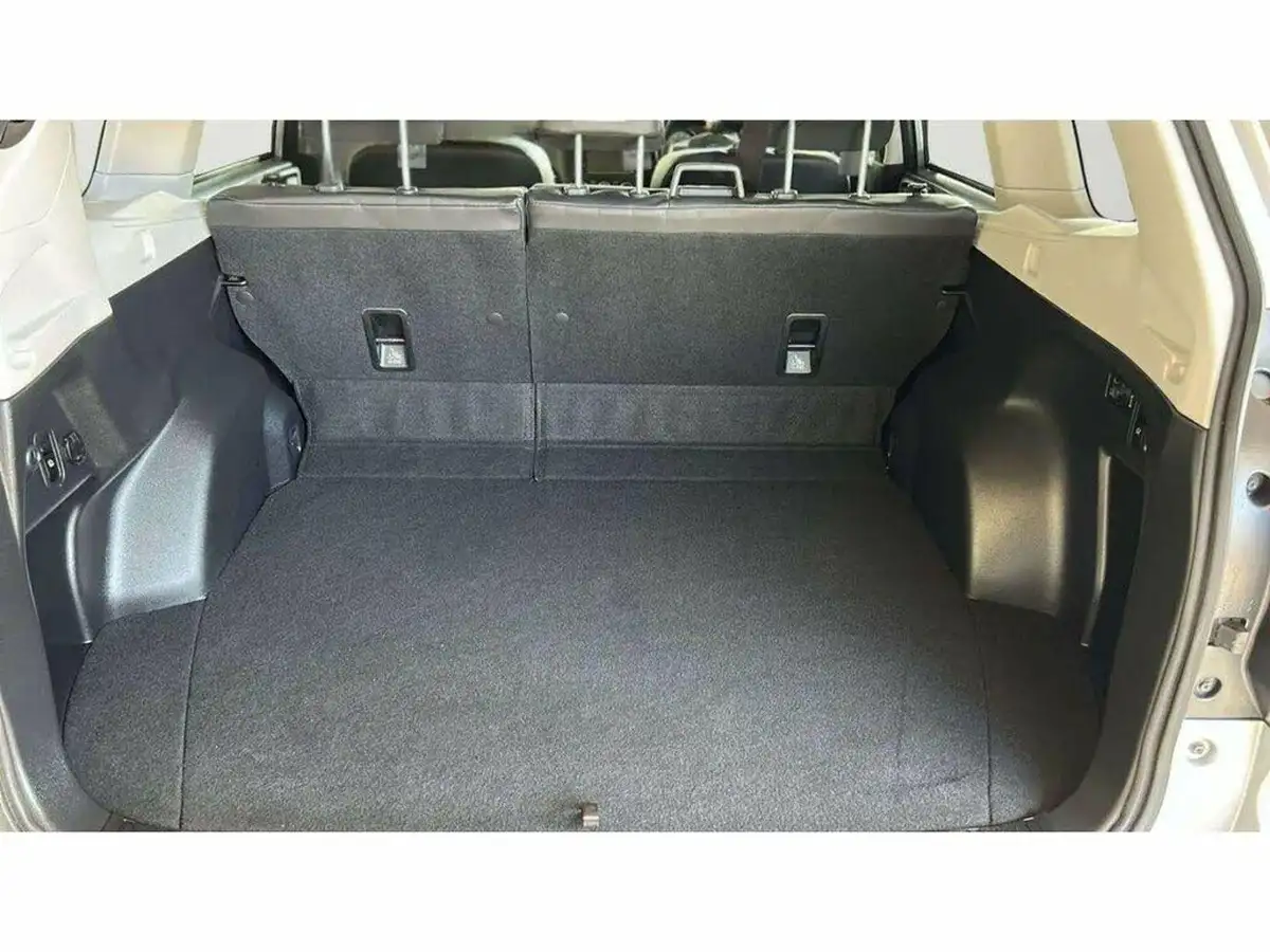 2013-subaru-forester-20-xt-turbo-big-45