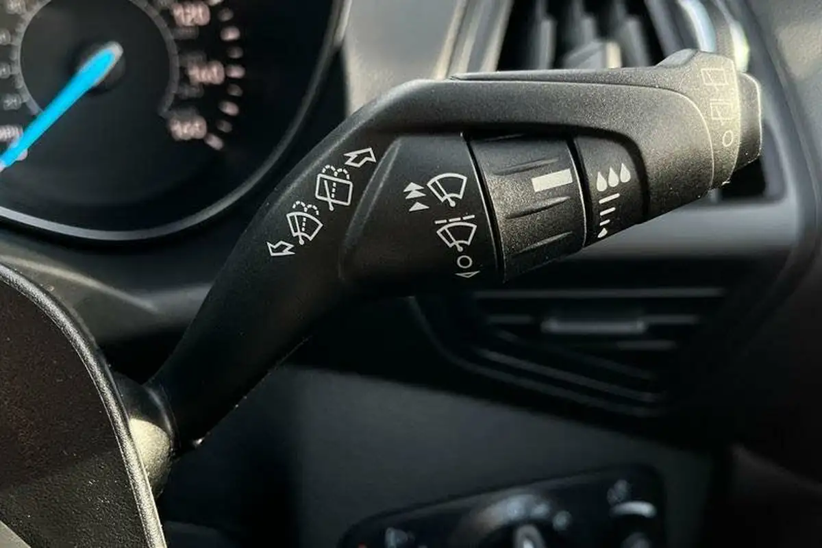 2018-ford-kuga-15tdci-zetec-big-14