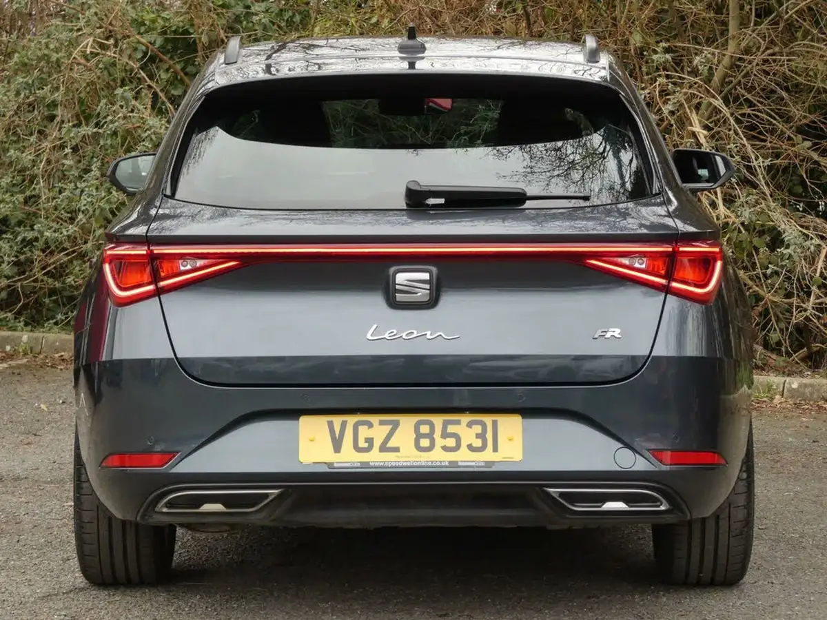 2021-seat-leon-15-tsi-evo-fr-sport-130ps-estate-big-8
