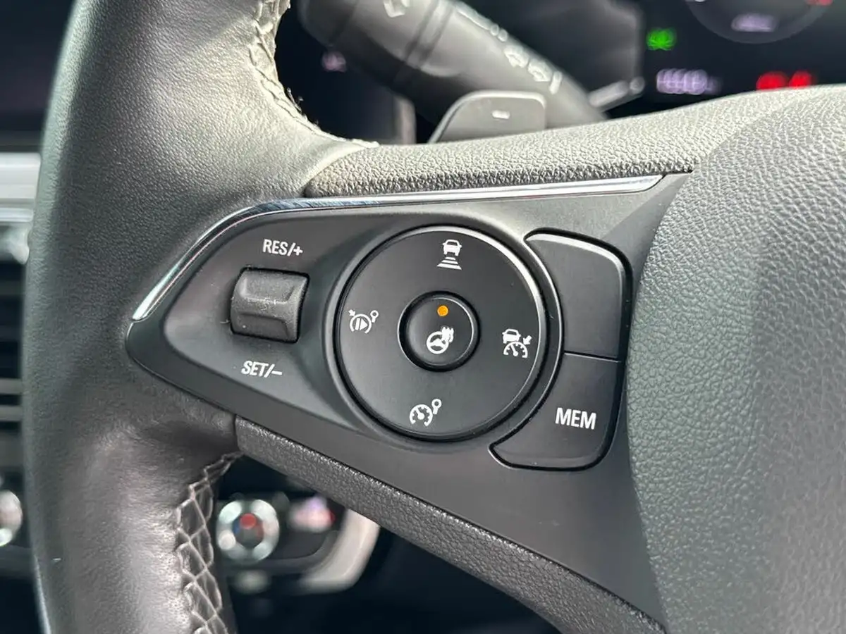 2022-vauxhall-mokka-12-ultimate-130ps-auto-big-28