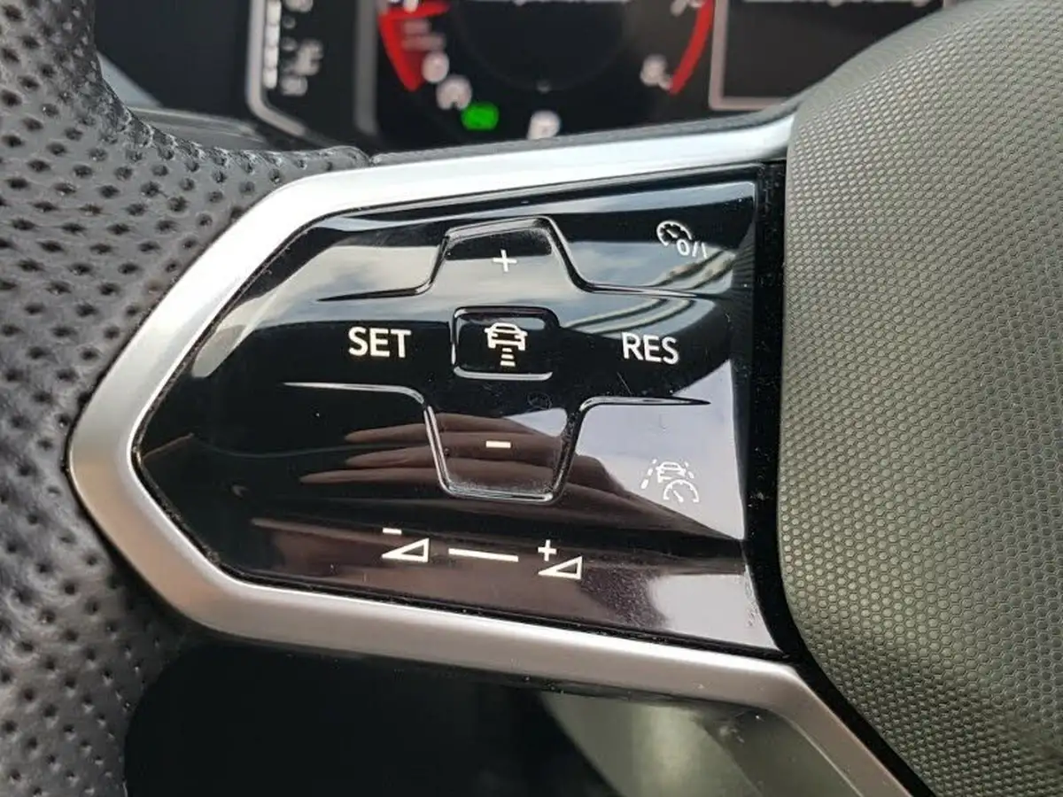 2021-volkswagen-arteon-20-tsi-r-line-190ps-fastback-big-15