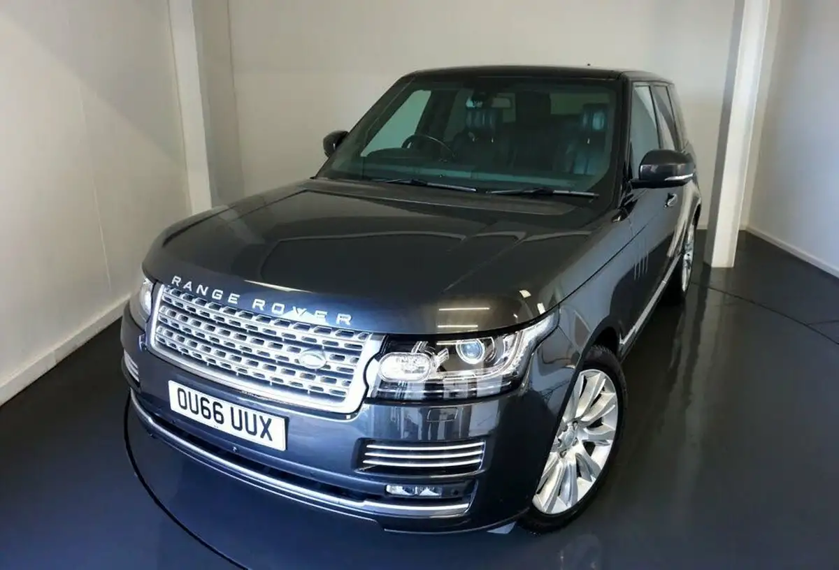 2016-land-rover-range-rover-44-sdv8-autobiography-44-sdv8-339bhp-awd-ss-big-0