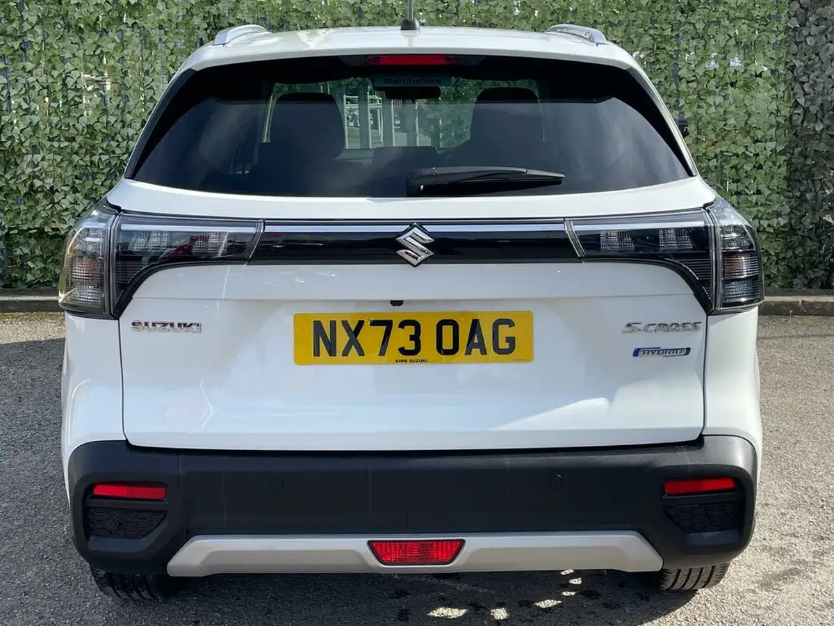 2023-suzuki-s-cross-14-boosterjet-motion-big-4
