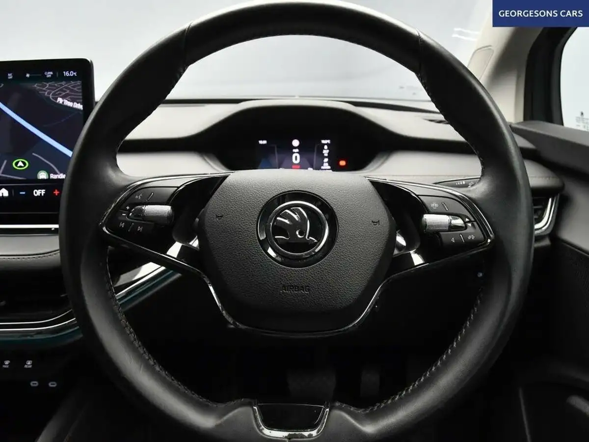 2021-skoda-enyaq-e-60-eco-suite-62-kwh-big-24