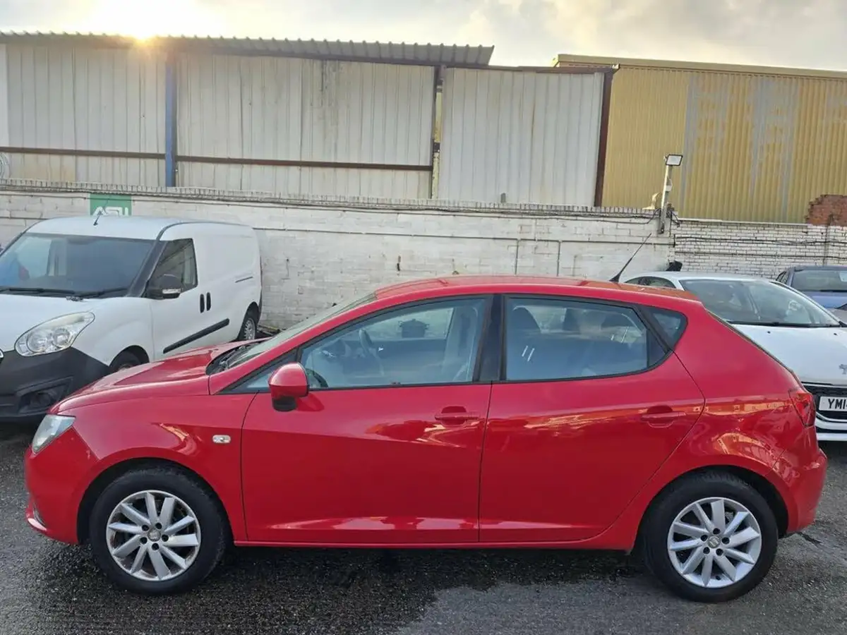 2012-seat-ibiza-14-se-16v-85ps-hatchback-5d-big-5