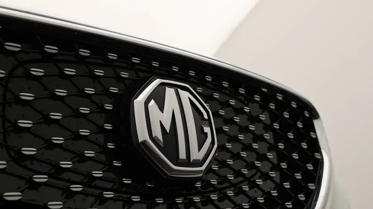 2021-mg-zs-suv-e-exclusive-ev-big-22