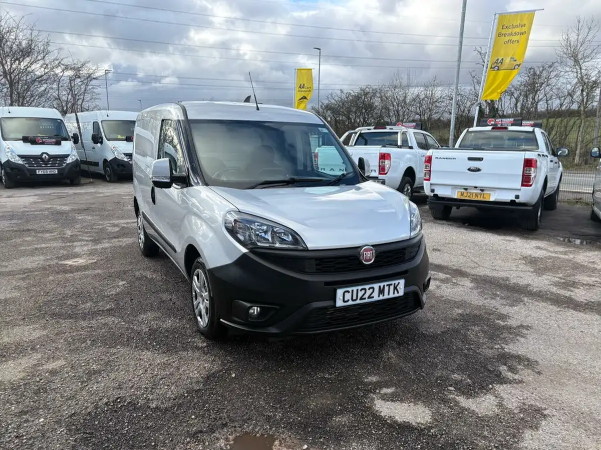 2022-fiat-doblo-cargo-16jtd-l1h1-tecnico-panel-van-big-2