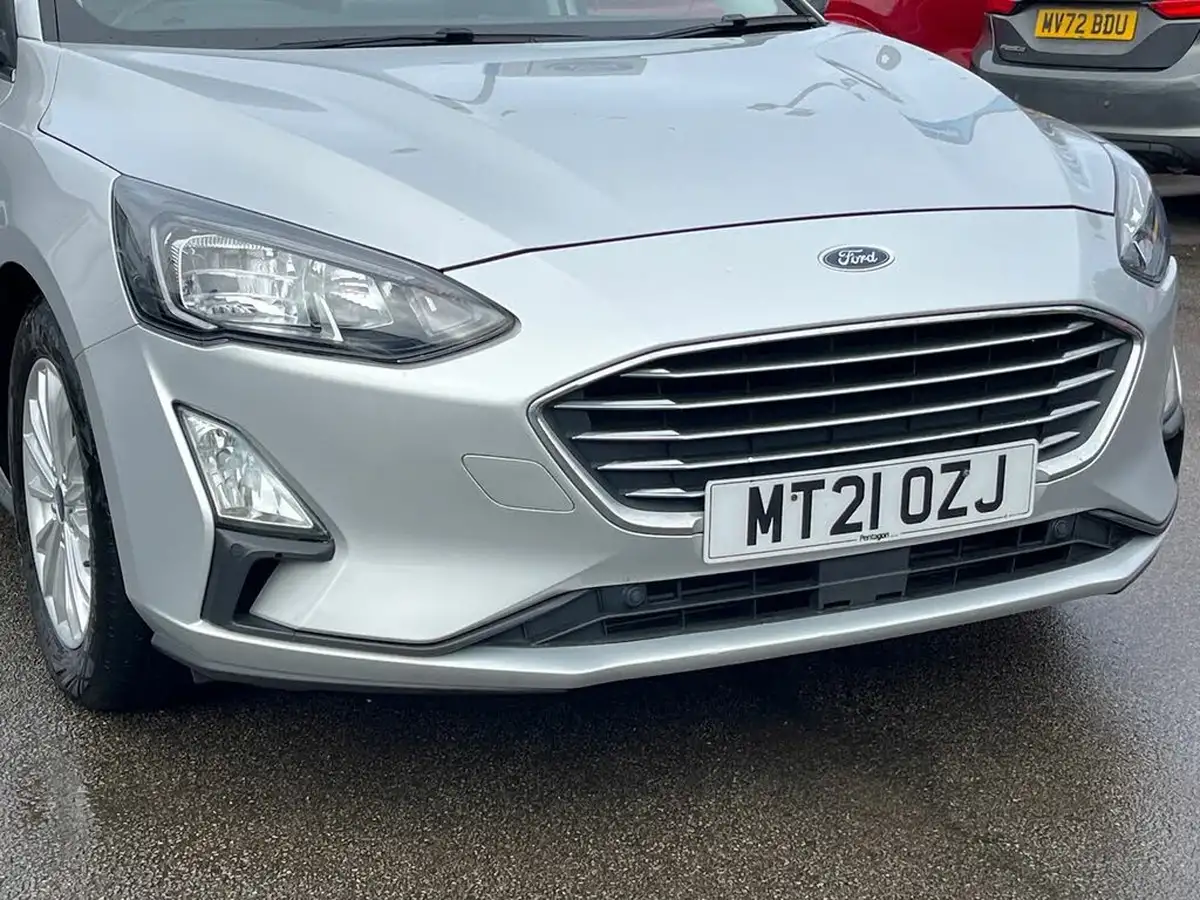 2021-ford-focus-10t-titanium-edition-125ps-hybrid-mhev-hatchback-big-16