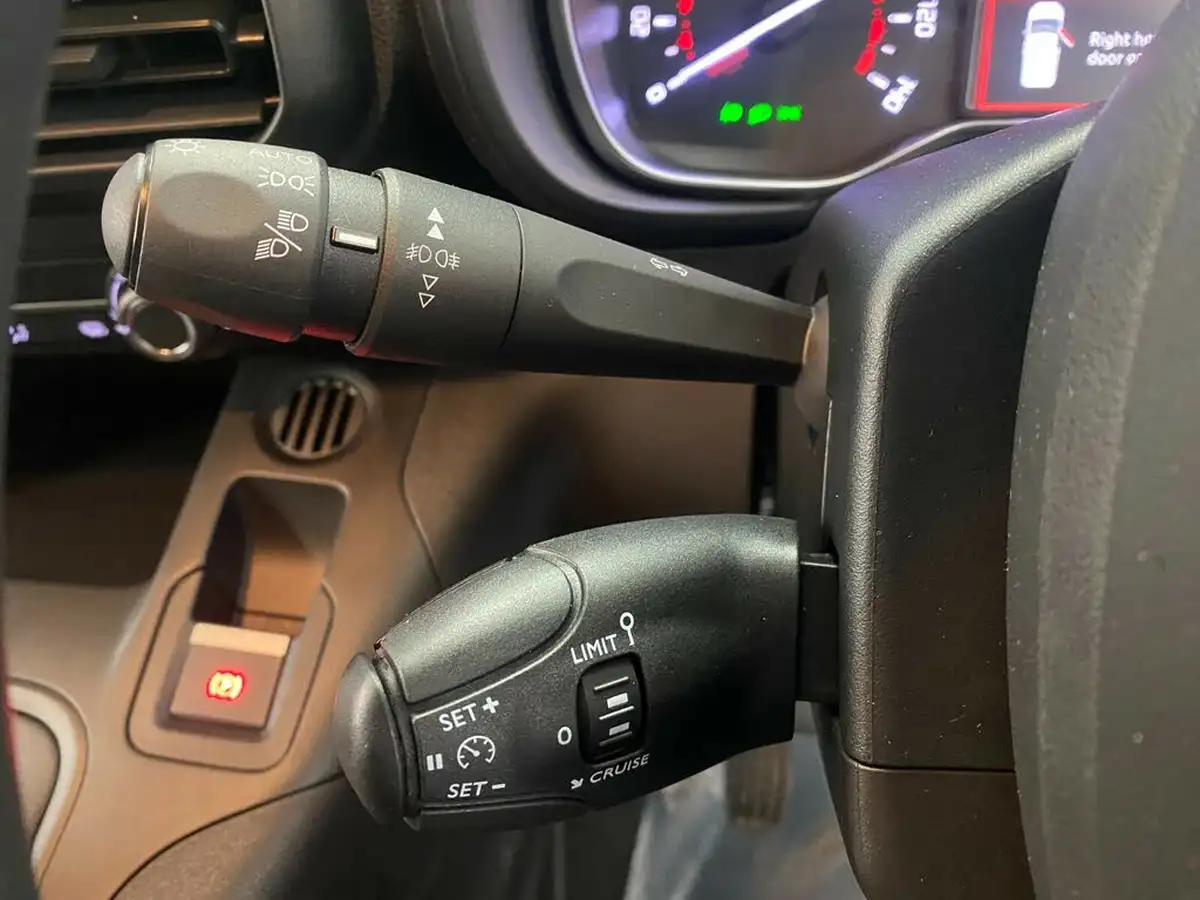 2023-citroen-berlingo-15-bluehdi-650-driver-edition-big-29