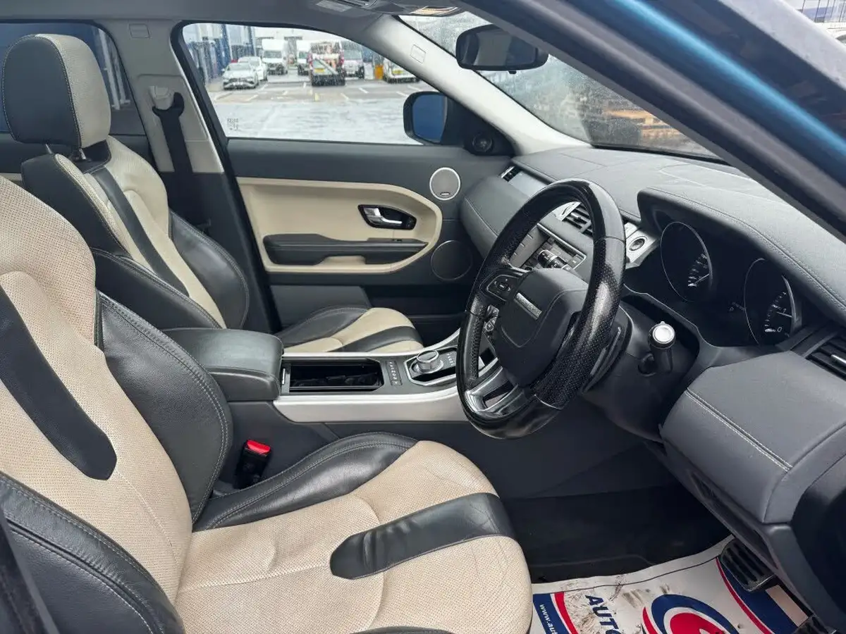 2013-land-rover-range-rover-evoque-22td-dynamic-hatchback-5d-auto-big-9