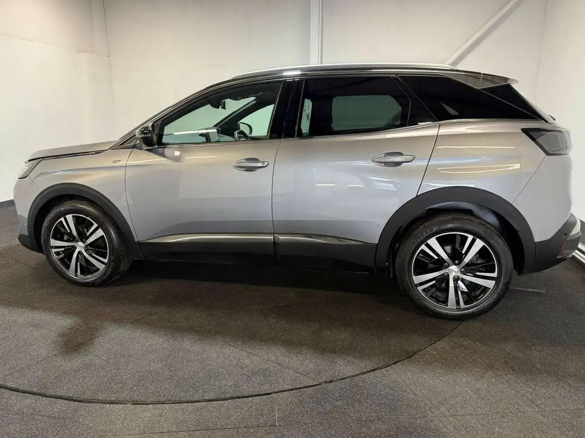 2021-peugeot-3008-suv-12-puretech-gt-eat8-big-3