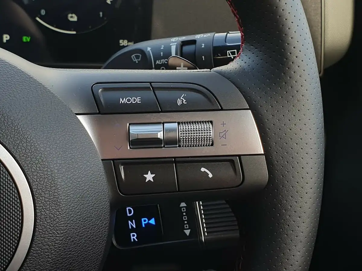 2024-hyundai-kona-16-gdi-n-line-141ps-dct-big-32