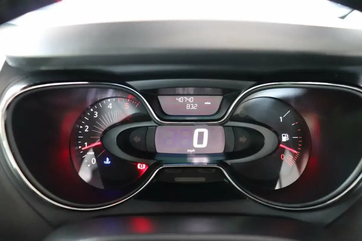 2017-renault-captur-15dci-dynamique-nav-90bhp-energy-ss-big-34