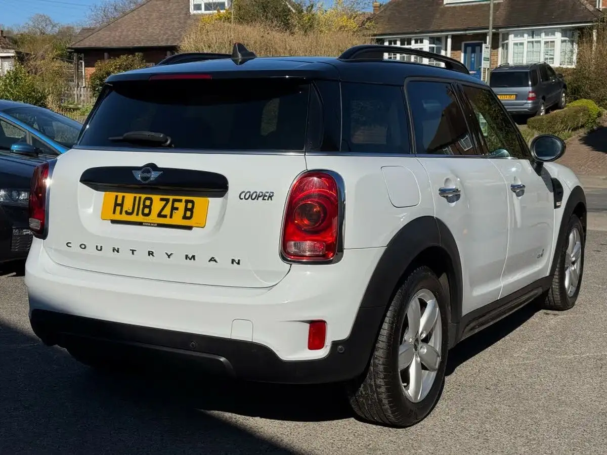 2018-mini-countryman-15-cooper-ss-all4-big-3