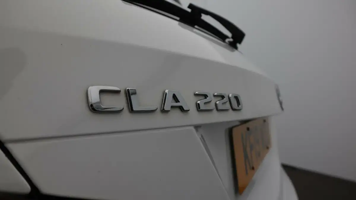 2019-mercedes-benz-cla-20-cla-220-amg-line-night-edition-ss-shooting-brake-5d-big-21