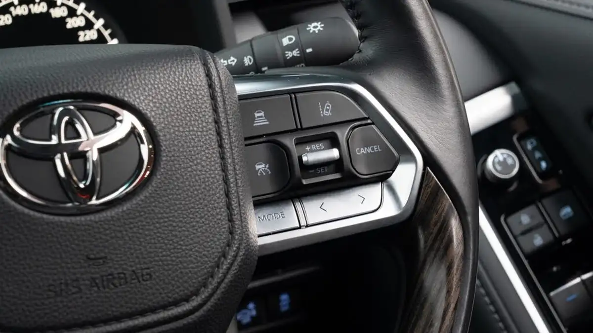 2024-toyota-land-cruiser-big-21