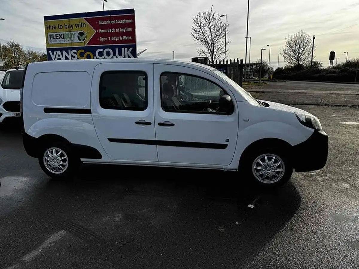 2016-renault-kangoo-maxi-e-i-maxi-ze-crew-cab-big-12