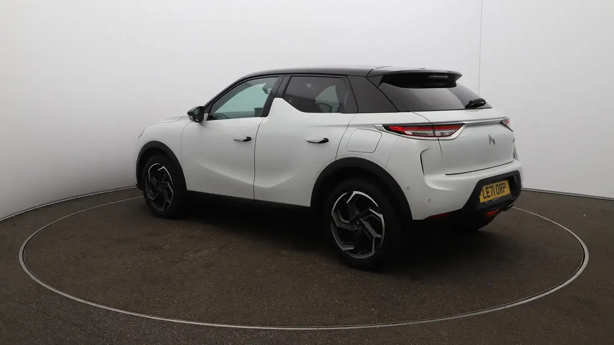 2022-ds-ds-3-crossback-12-puretech-rivoli-130ps-big-55
