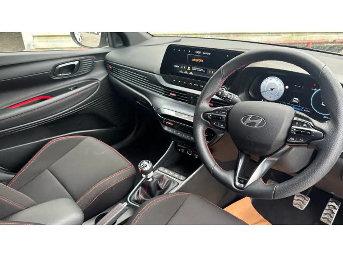 2024-hyundai-i20-10-t-gdi-n-line-s-big-10