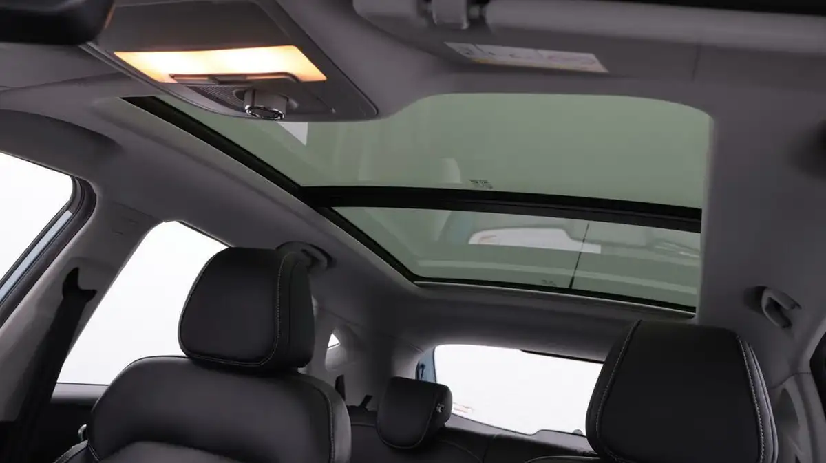 2020-mg-zs-suv-e-exclusive-ev-big-28