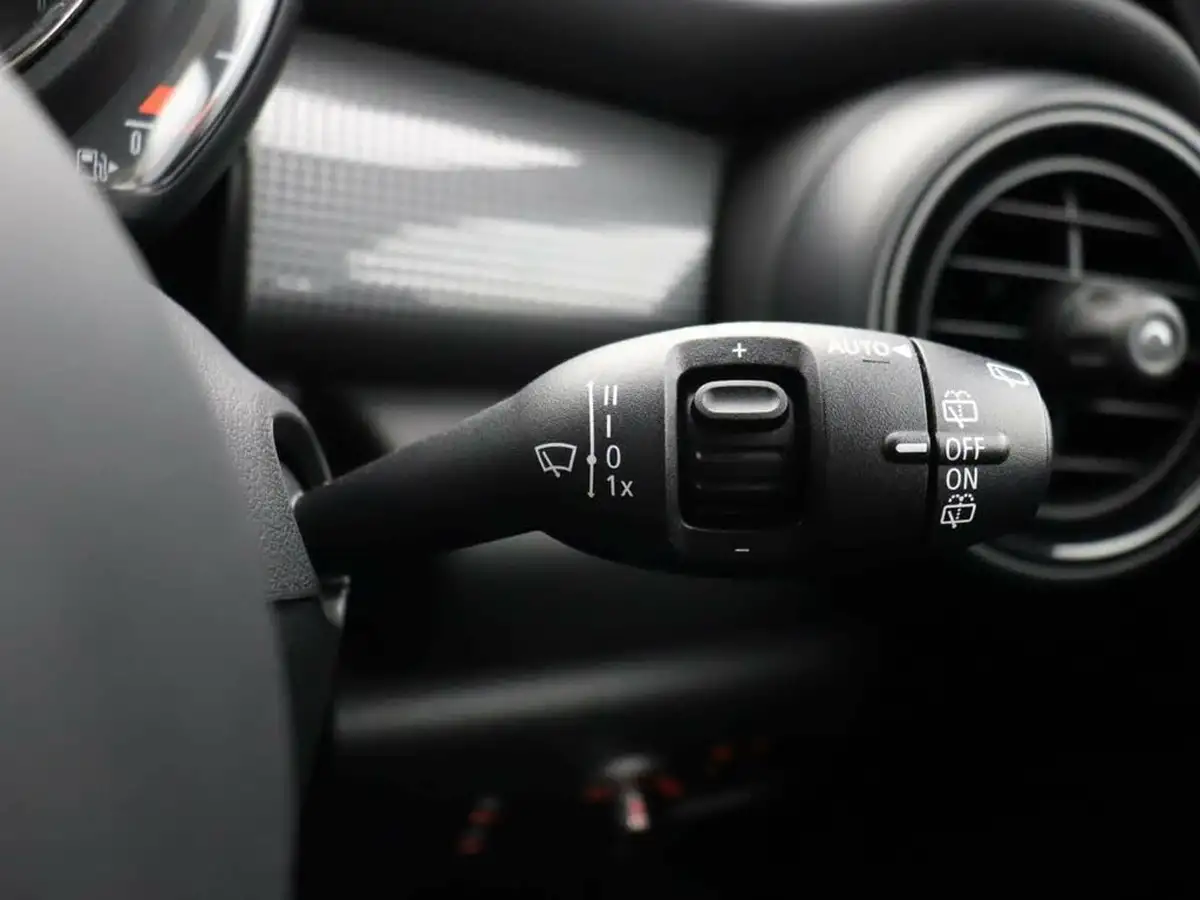 2020-mini-cooper-15-cooper-sport-hatchback-5d-big-30