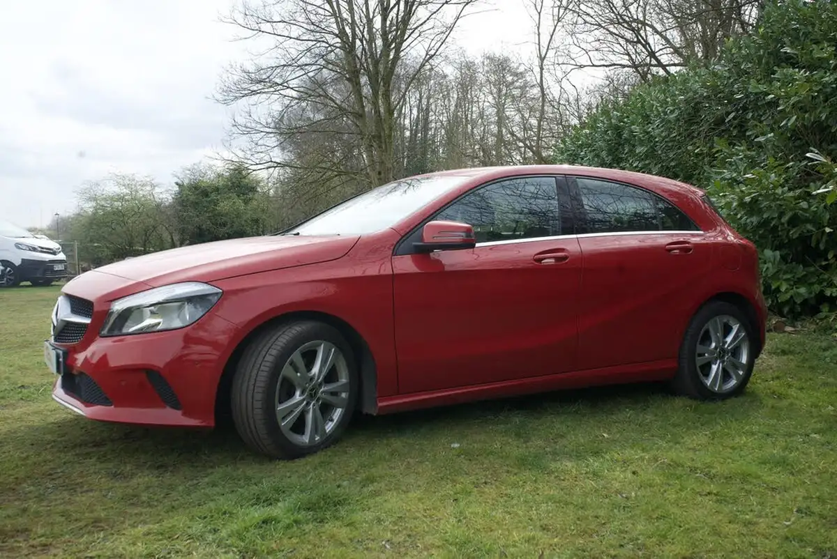 2017-mercedes-benz-a-class-16-a180-sport-executivess-7g-dct-big-10