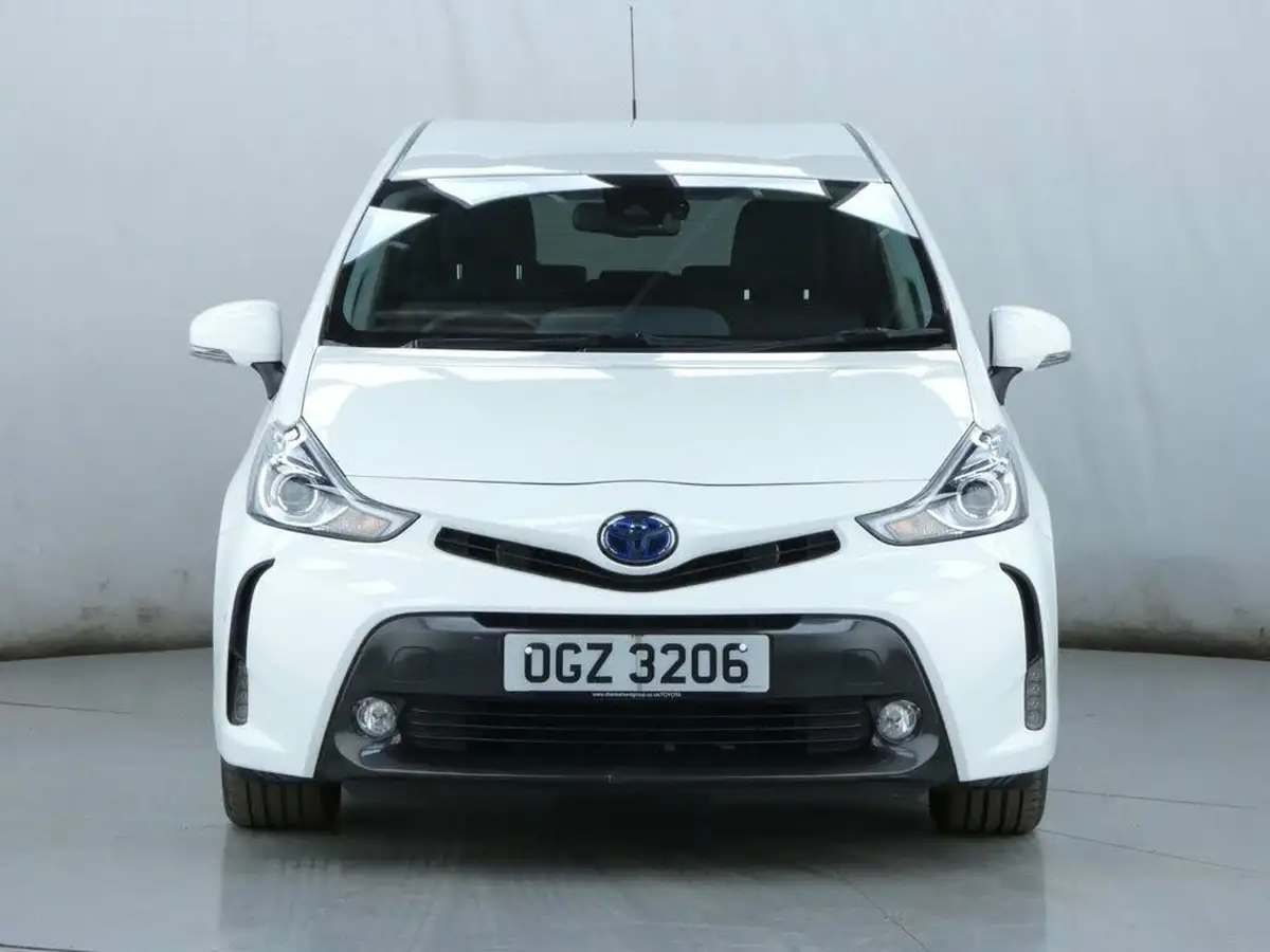 2019-toyota-prius-18-vvt-i-excel-big-2