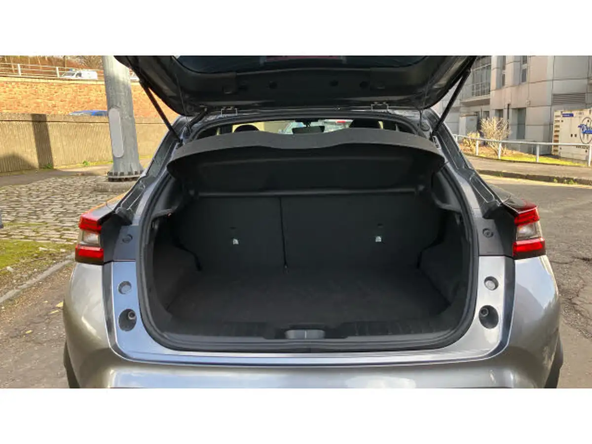 2024-nissan-juke-16-hybrid-n-connecta-big-3
