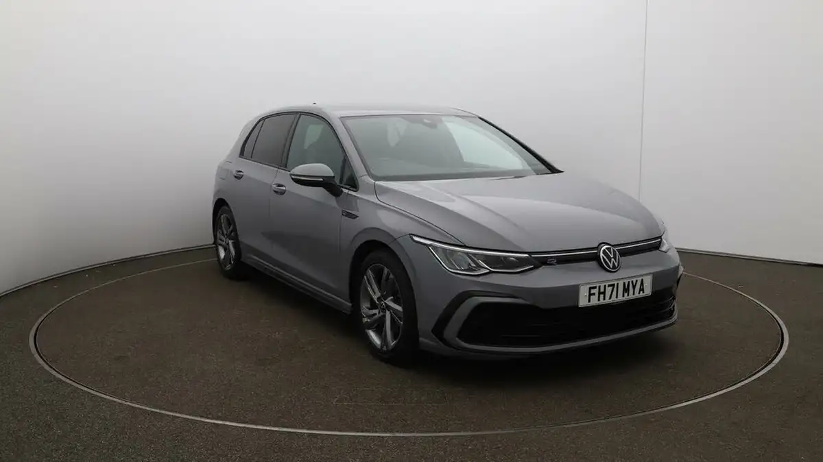 2022-volkswagen-golf-15-tsi-r-line-150ps-hatchback-big-36