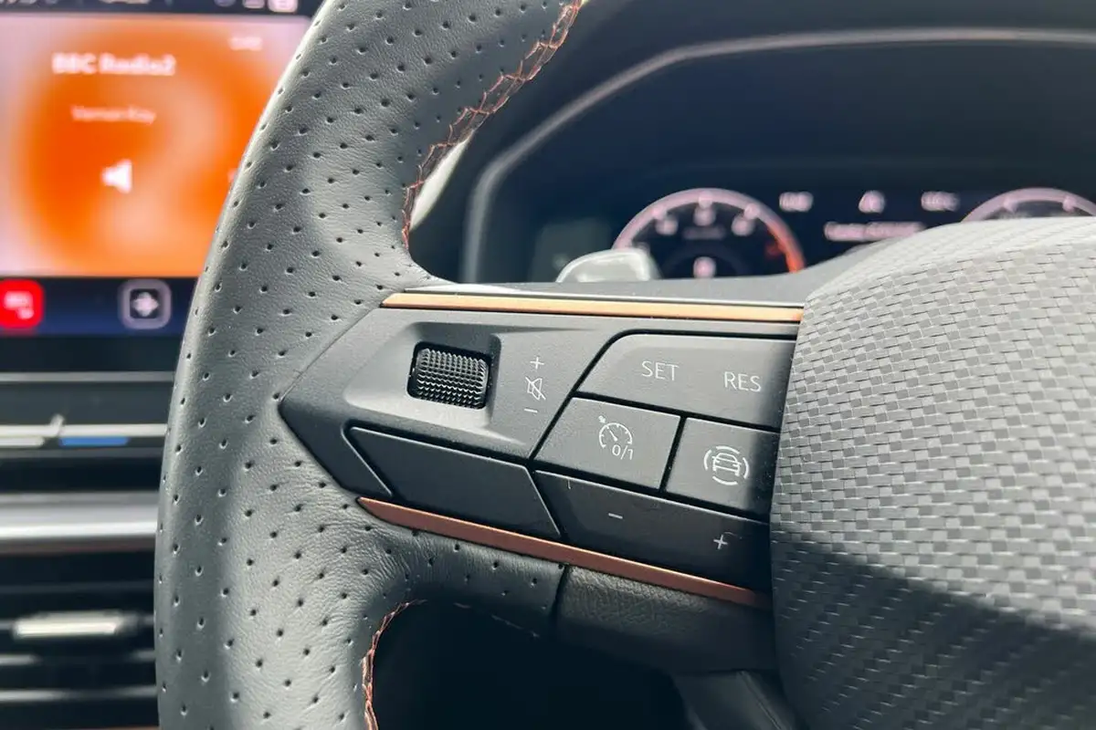 2023-cupra-leon-nf-20-tsi-vz1-big-23