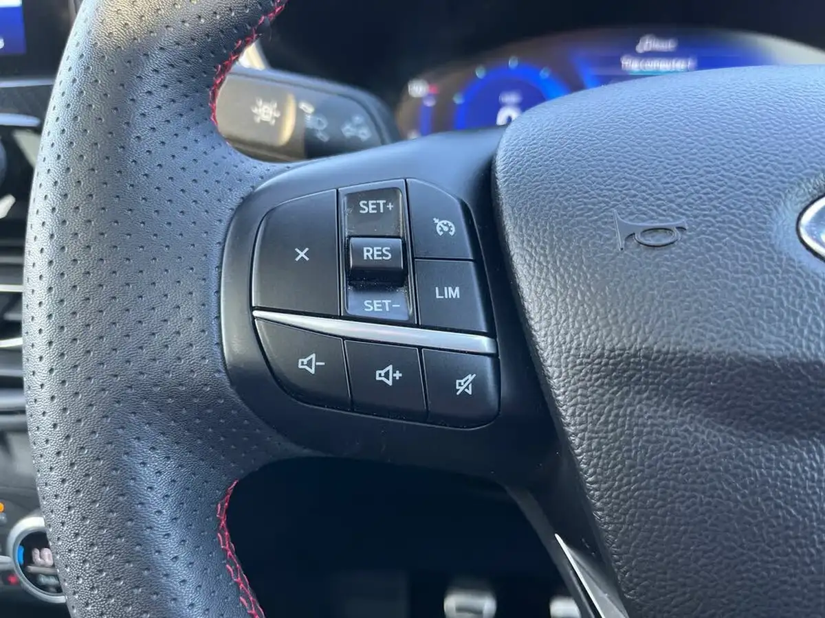 2021-ford-kuga-20-st-line-x-edition-150ps-mhev-big-34
