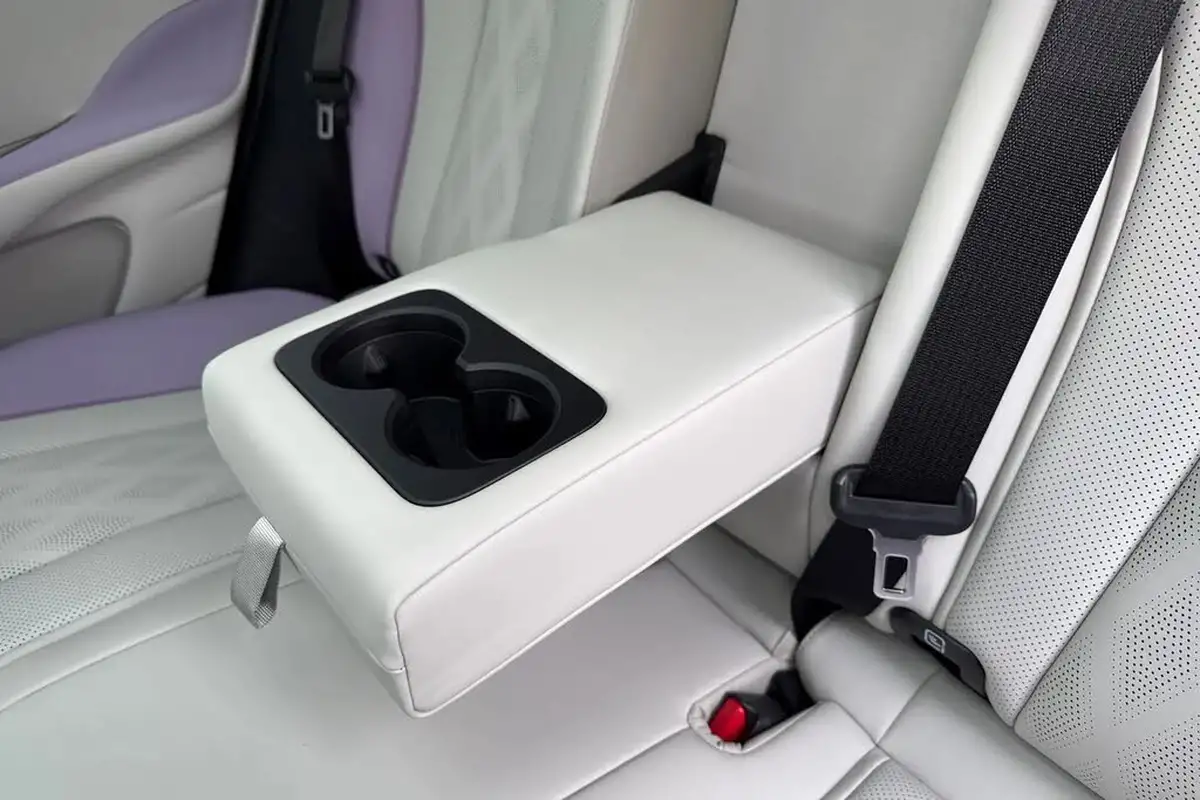 2025-byd-dolphin-e-design-big-32