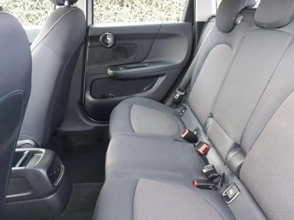 2021-mini-countryman-15-cooper-classic-auto-big-5