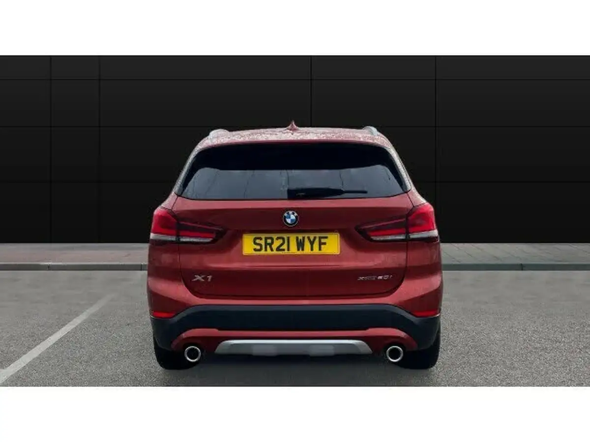 2021-bmw-x1-20-xdrive20i-xline-big-5
