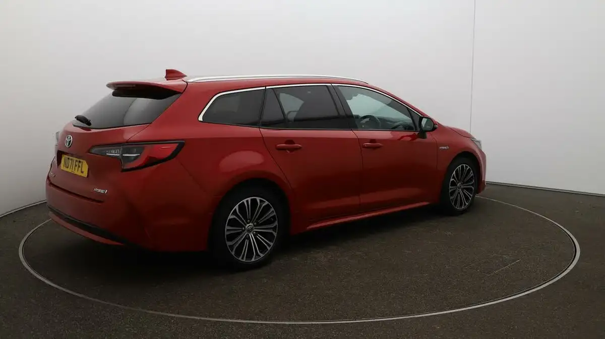 2021-toyota-corolla-18-vvt-i-excel-trk-touring-sports-big-52