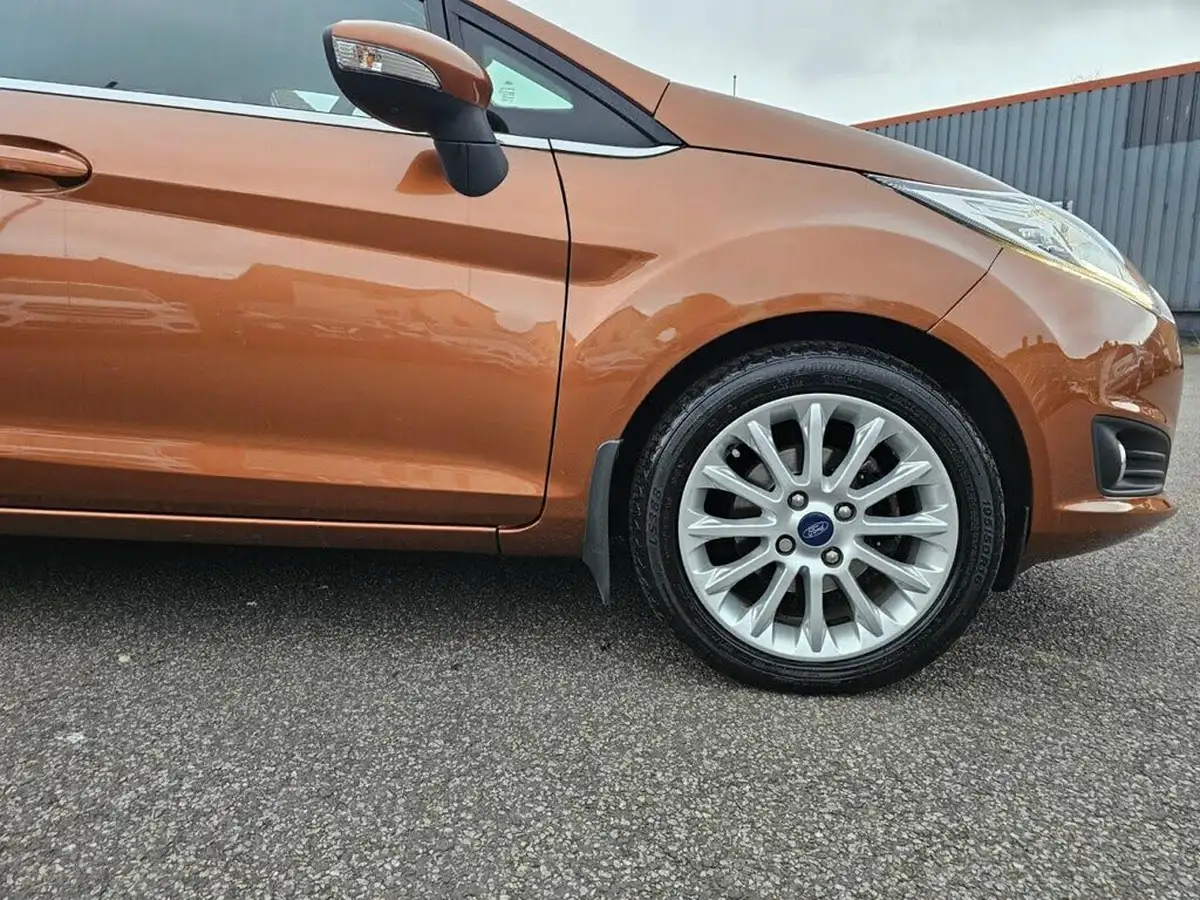 2014-ford-fiesta-16tdci-titanium-x-5d-big-33