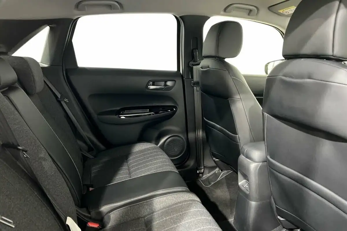 2020-honda-jazz-15-i-mmd-ex-big-7