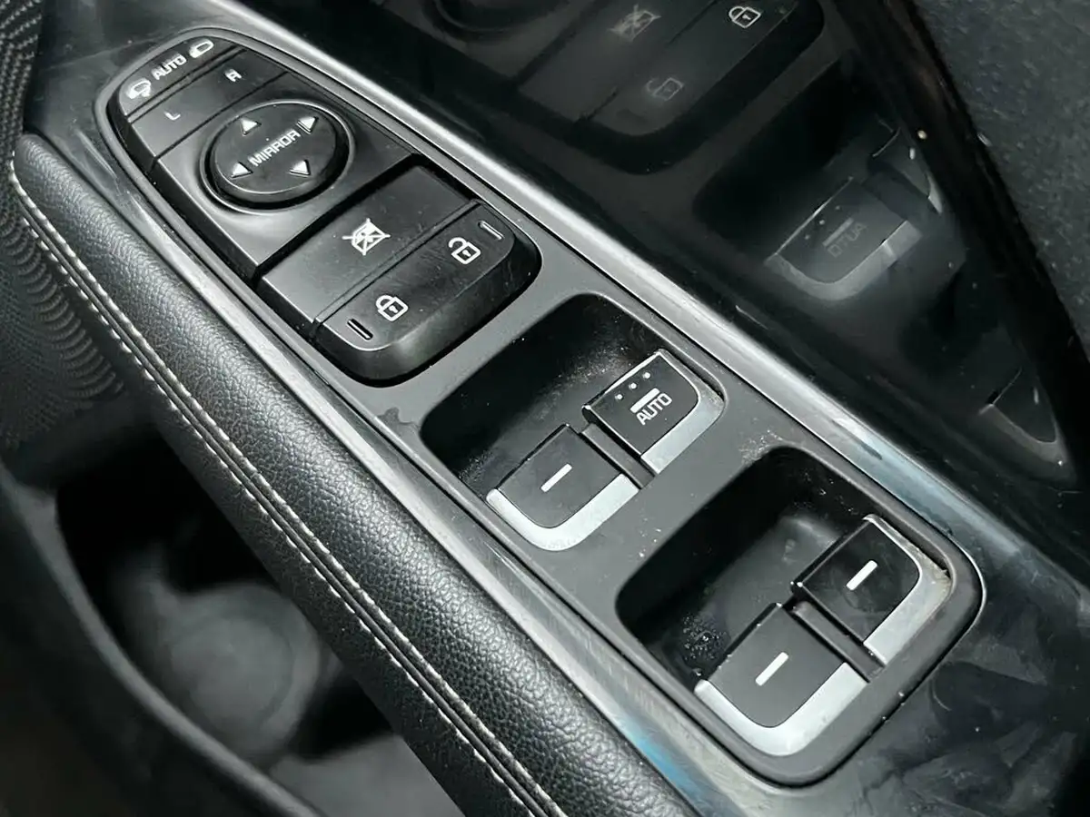 2018-kia-niro-16-gdi-2-adap-big-57